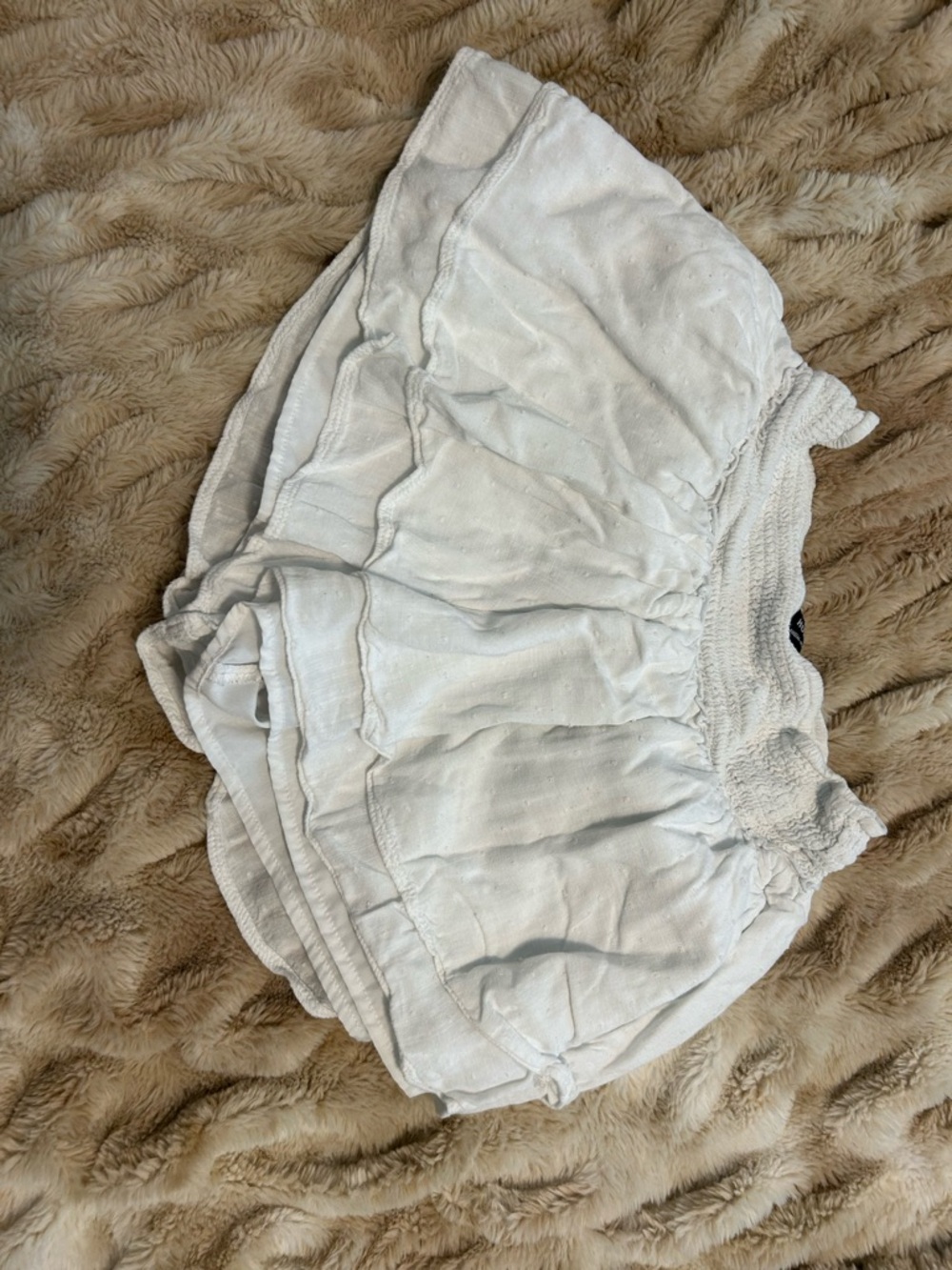 Hollister White Ruffle Layered Women's Shorts